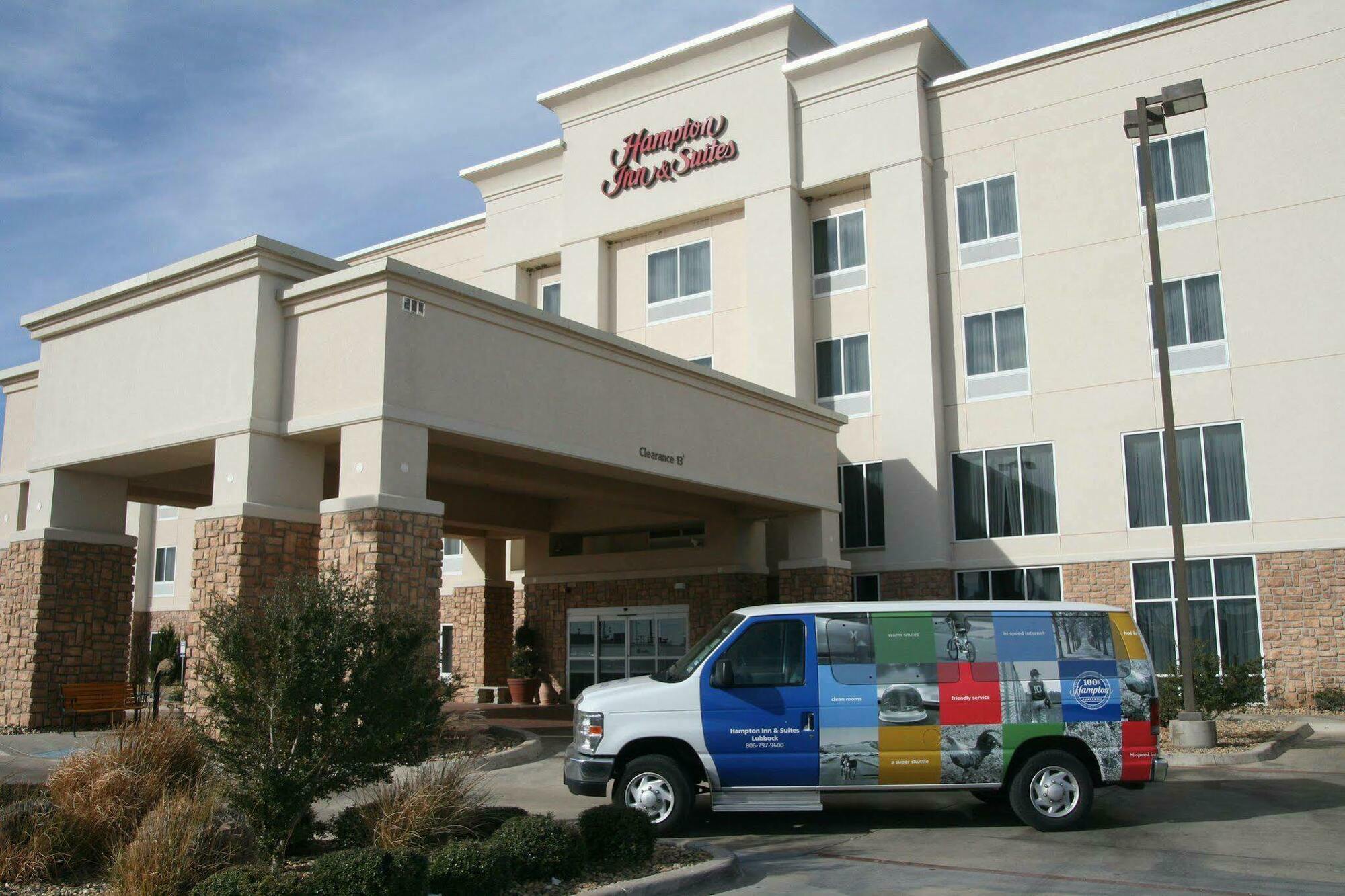 Hampton Inn & Suites Lubbock Exterior photo